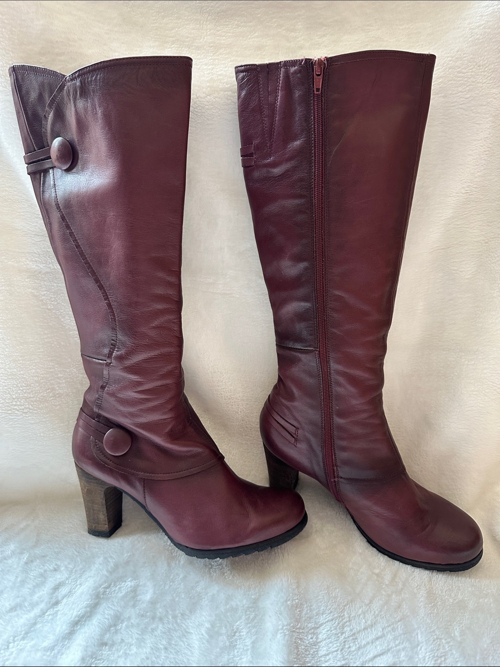 MIZ MOOZ Women's Tall Nyla Wine Leather Heeled Boots Sz 9 Feminine Luxury Sexy 🔥